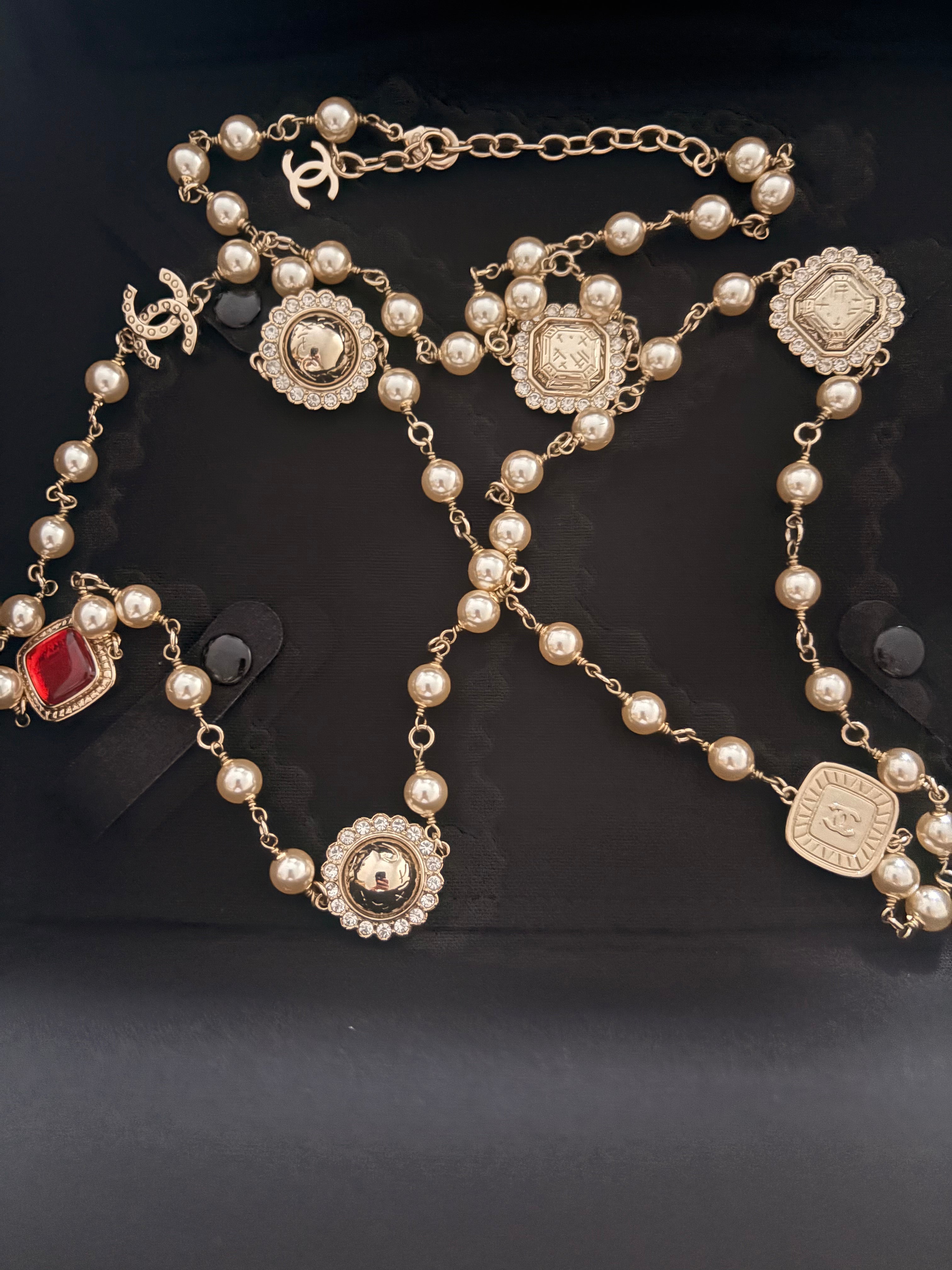Vintage Chanel necklace